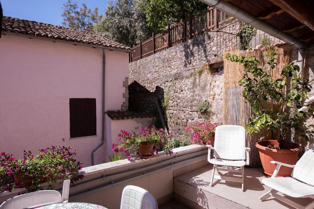 Il Ciclope Di Annalisa Apartamento Alatri Exterior foto